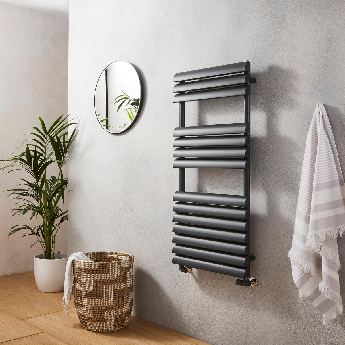 Venetian 1100X500 Towel Rail Anthracite - VEN1100-500A