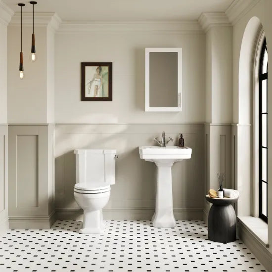 Hunton Traditional Close Coupled Toilet With Cistern