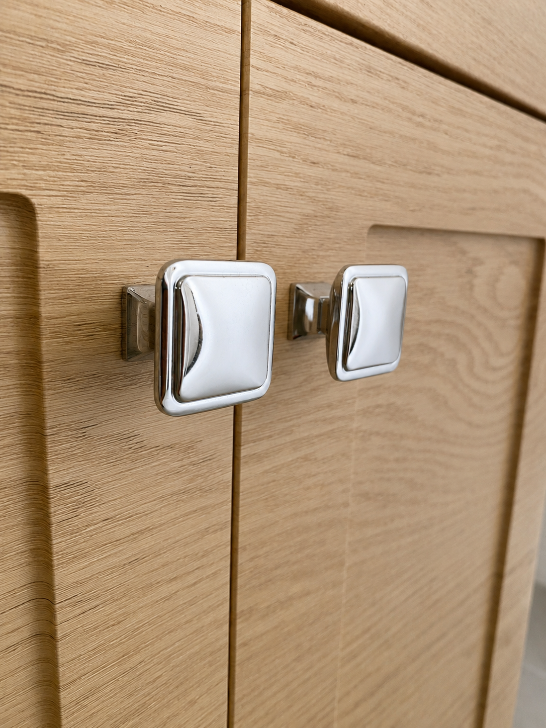 Sanctuary 500mm 2 Door Floor Standing Unit Torro Oak - SAN500FSDO-TO - SAN500FSDO-TO 2