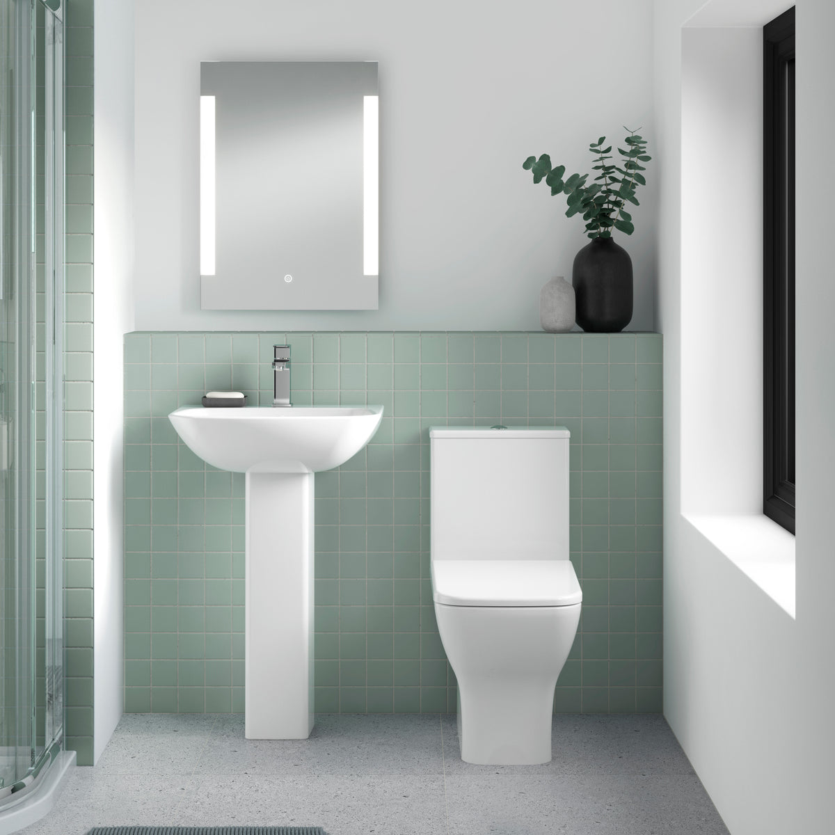 Acer Short Projection Close Coupled Pan, Cistern and Seat